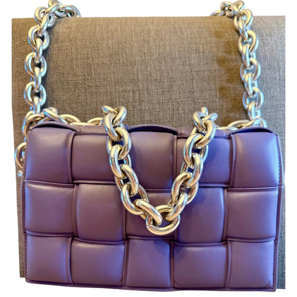 Bottega Veneta Lavender Cassette Leather Bag Heavy Chain Purple Authentic CoA‎